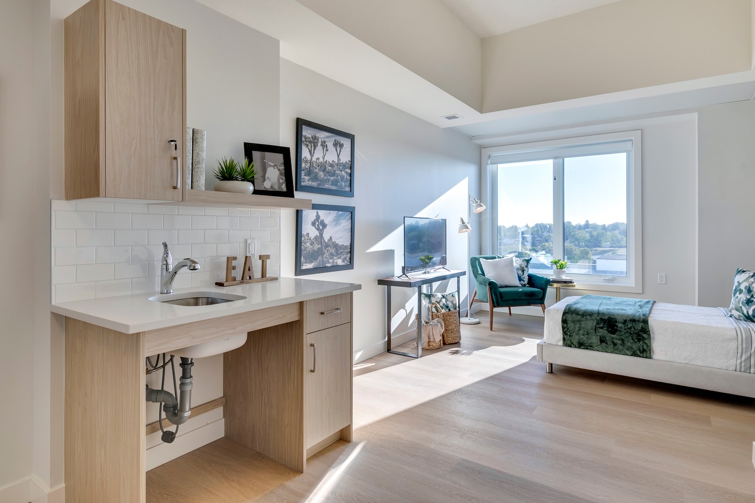 SUITE 817 | Studio Suites Memory Care