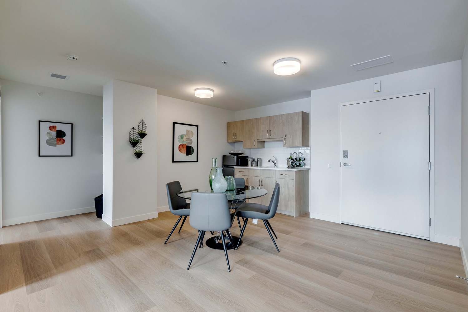 Assisted Living 1 Bedroom + Den Unit 408 | Studio Gallery