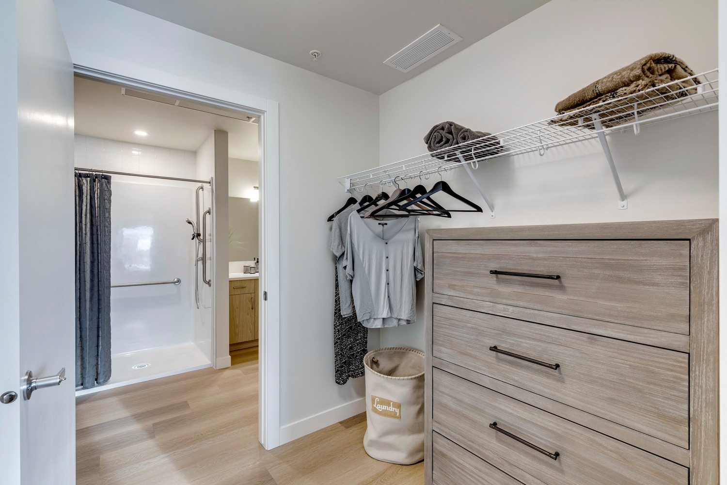 Assisted Living 1 Bedroom + Den Unit 408 |Studio Gallery